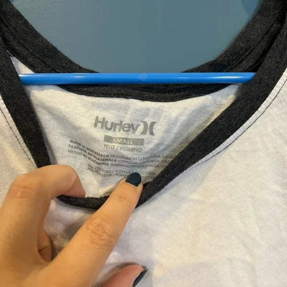 Hurley 3/4 length tee - Picture 2 of 3